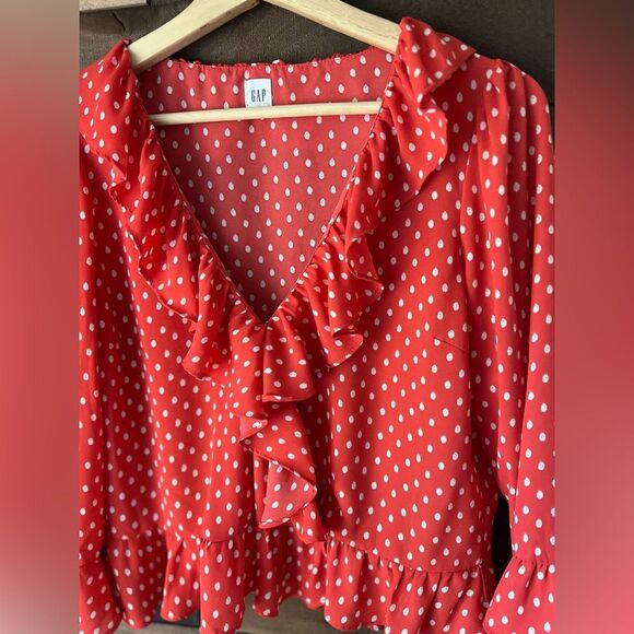 Modern Gap Red & Off White Polka Dot Ruffled Tie Front Blouse - Picture 11 of 14